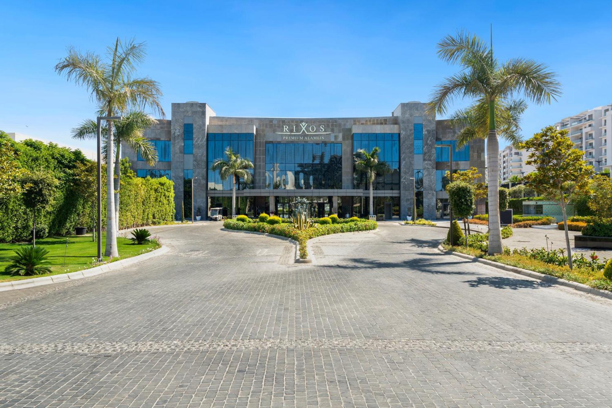 Rixos Premium Alamein Ель-Аламейн Екстер'єр фото The main building of the university